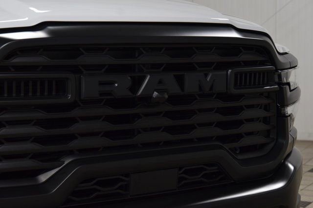 Used 2025 RAM 5500 Tradesman AWD/4WD image 4