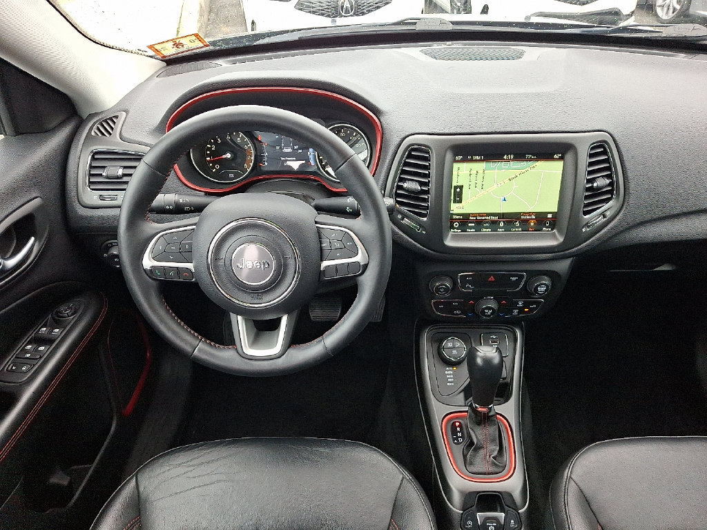 Used 2019 Jeep Compass Trailhawk w/ Cold Weather Group AWD/4WD image 12