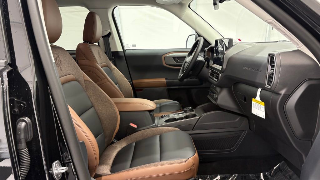 New 2026 Ford Bronco Sport Outer Banks w/ Outer Banks Tech Package+ AWD/4WD image 23