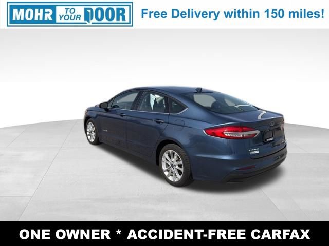Used 2019 Ford Fusion SE image 3
