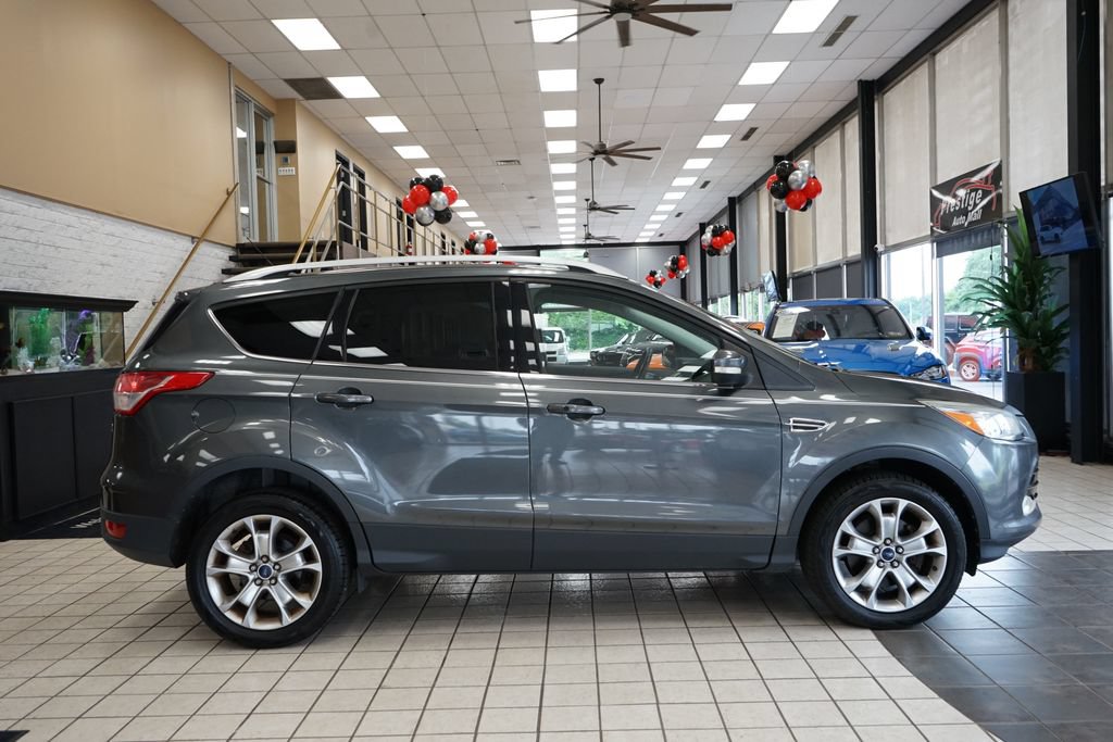 Used 2016 Ford Escape Titanium AWD/4WD image 17