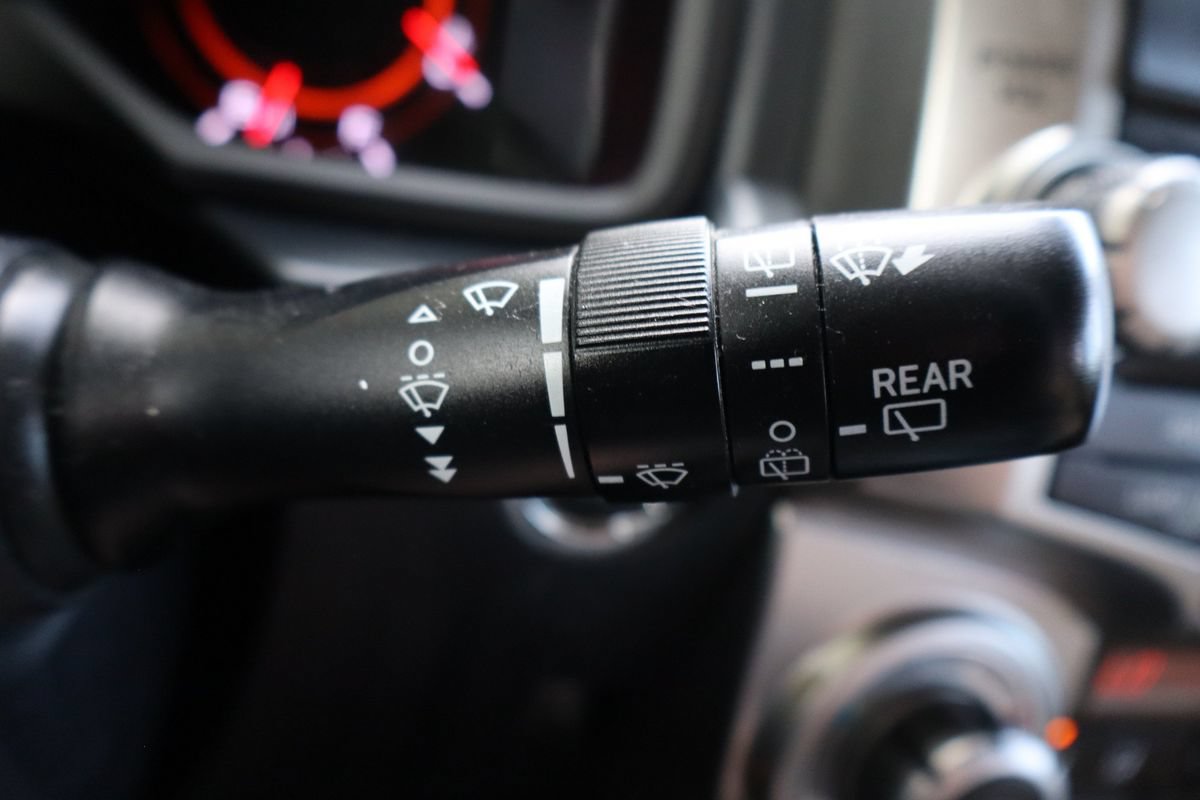 Used 2011 Toyota 4Runner Limited AWD/4WD image 34