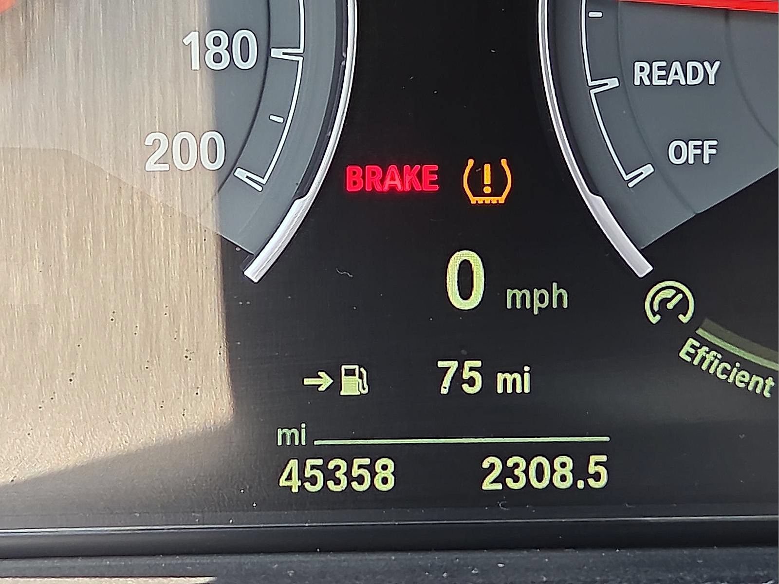 Used 2018 BMW M3 CS RWD image 23