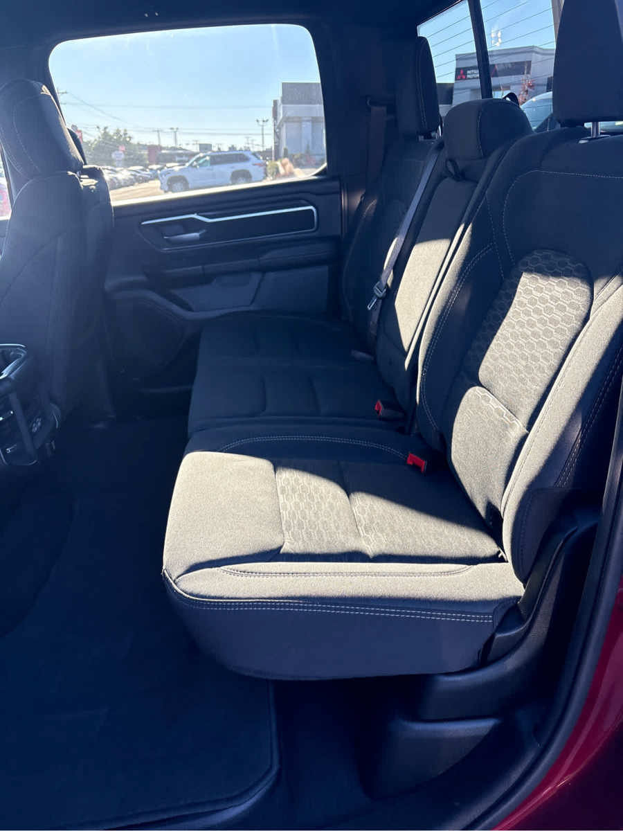 Used 2025 RAM 1500 Big Horn AWD/4WD image 19