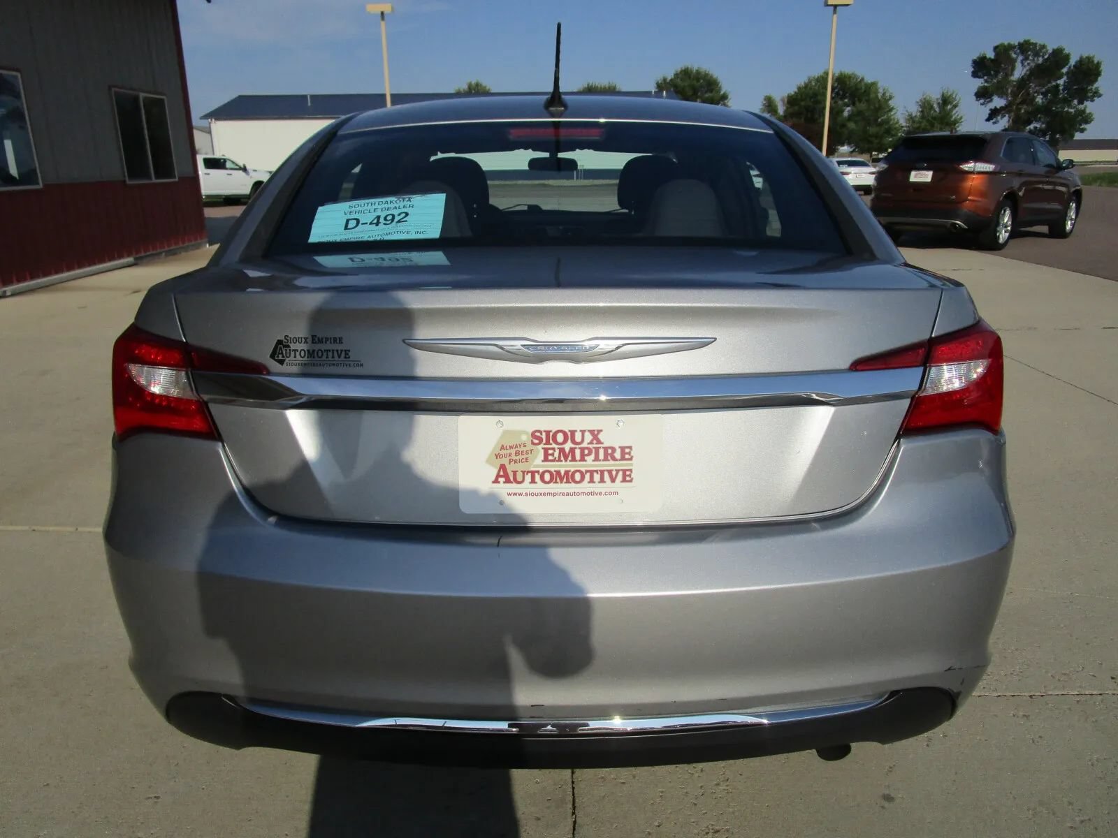 Used 2013 Chrysler 200 Touring w/ Cold Weather Group FWD image 8