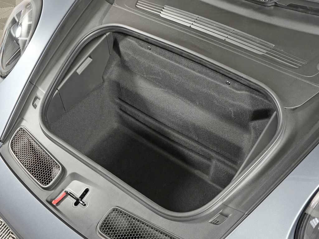 New 2026 Porsche 911 GT3 RWD image 42