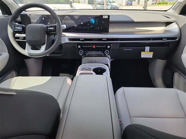 New 2026 Hyundai Ioniq 9 Limited image 11