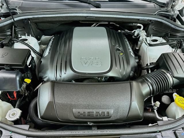 Used 2023 Dodge Durango R/T w/ Tow 'N Go Package AWD/4WD image 31