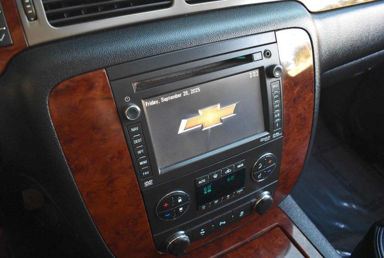 Used 2012 Chevrolet Tahoe LTZ image 30