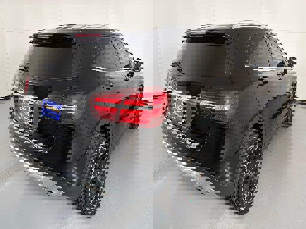 Used 2018 Mercedes-Benz GLA 250 image 8