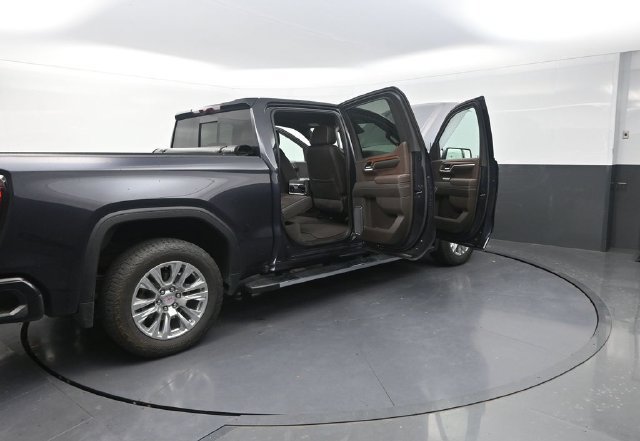 Used 2023 GMC Sierra 1500 Denali AWD/4WD image 35