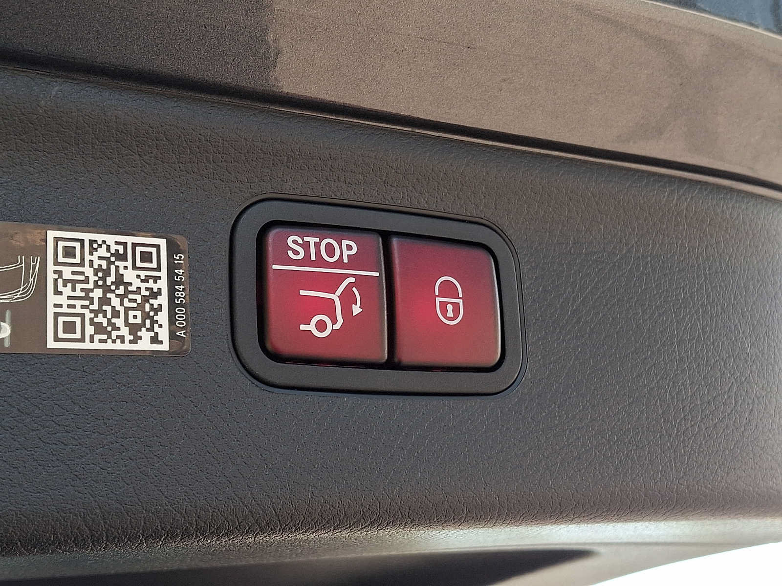 Certified 2023 Mercedes-Benz EQS 580 4MATIC SUV image 27