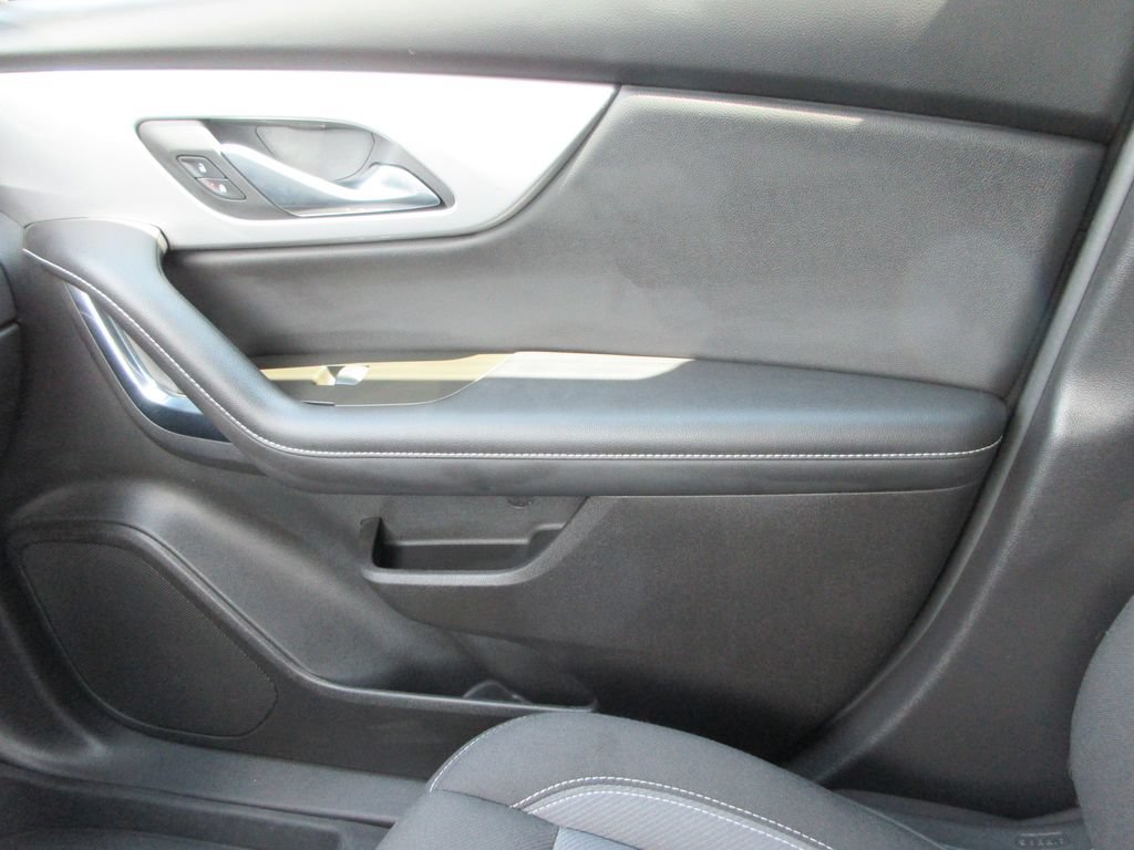 Used 2023 Chevrolet Blazer LT w/ Convenience Package AWD/4WD image 32