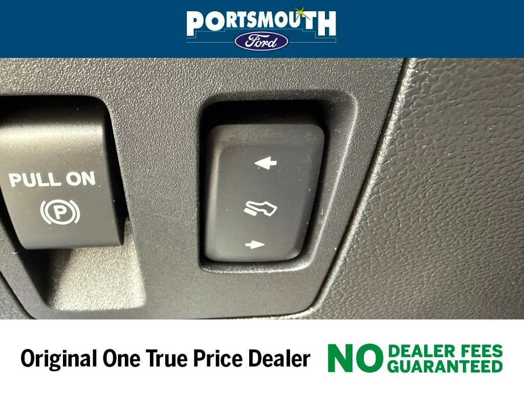 Certified 2019 Ford F150 Raptor w/ Equipment Group 802A Luxury image 22