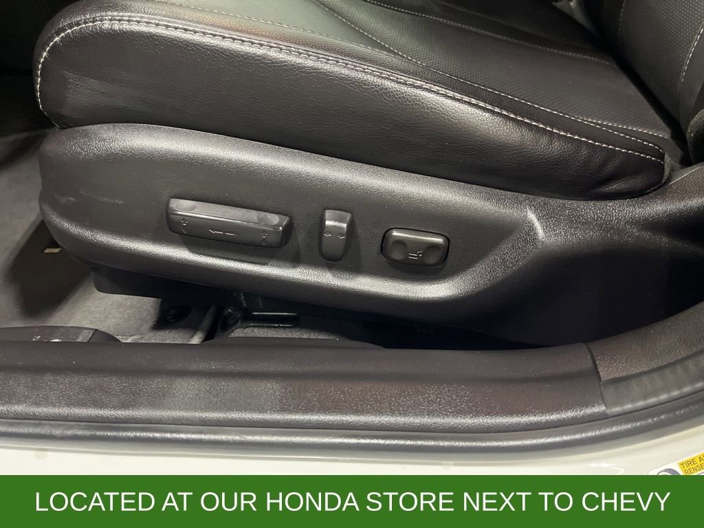 Used 2020 Acura ILX w/ Premium Package image 13