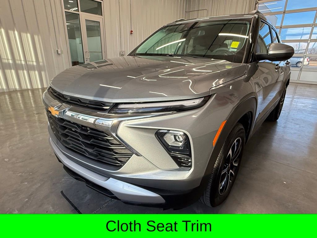 Used 2025 Chevrolet TrailBlazer LT image 9