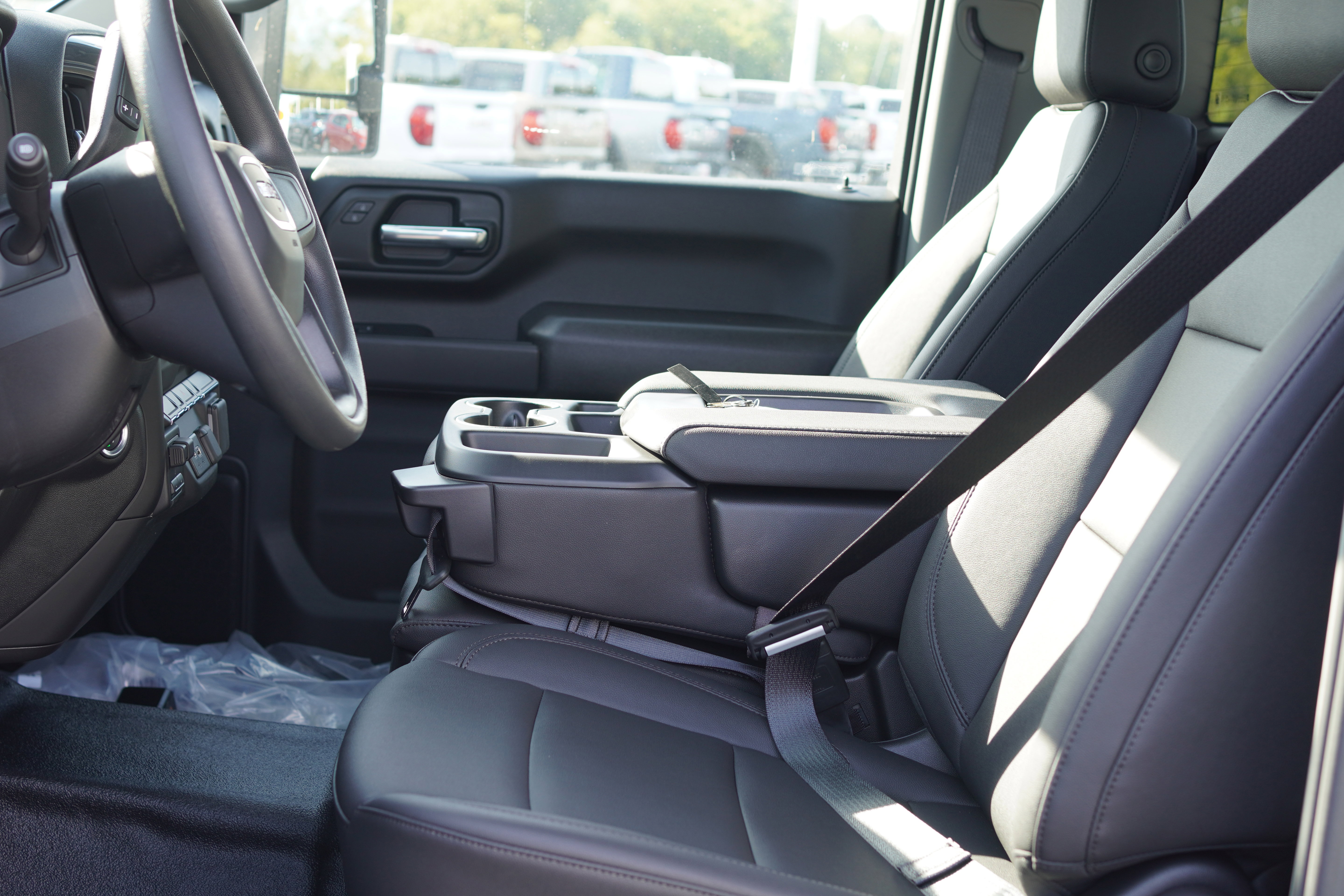 New 2025 GMC Sierra 3500 Pro w/ Convenience Package AWD/4WD image 15