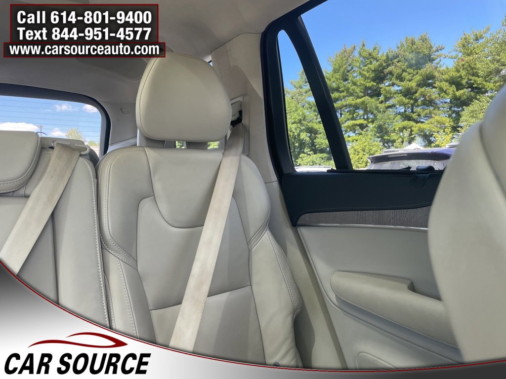 Used 2022 Volvo XC90 T8 Inscription w/ Lounge Package image 27