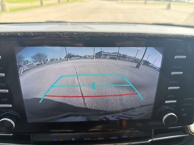 Used 2024 Toyota Sienna XLE Woodland Edition w/ Protection Package (TMS) image 22