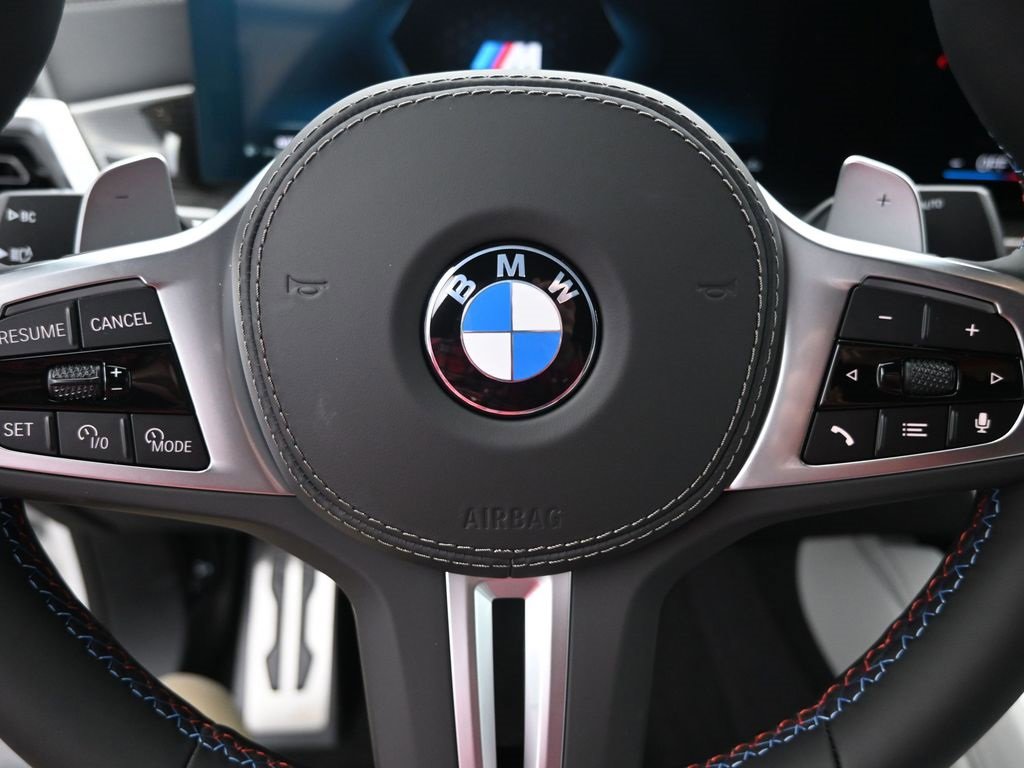 New 2026 BMW X6 M60i image 14
