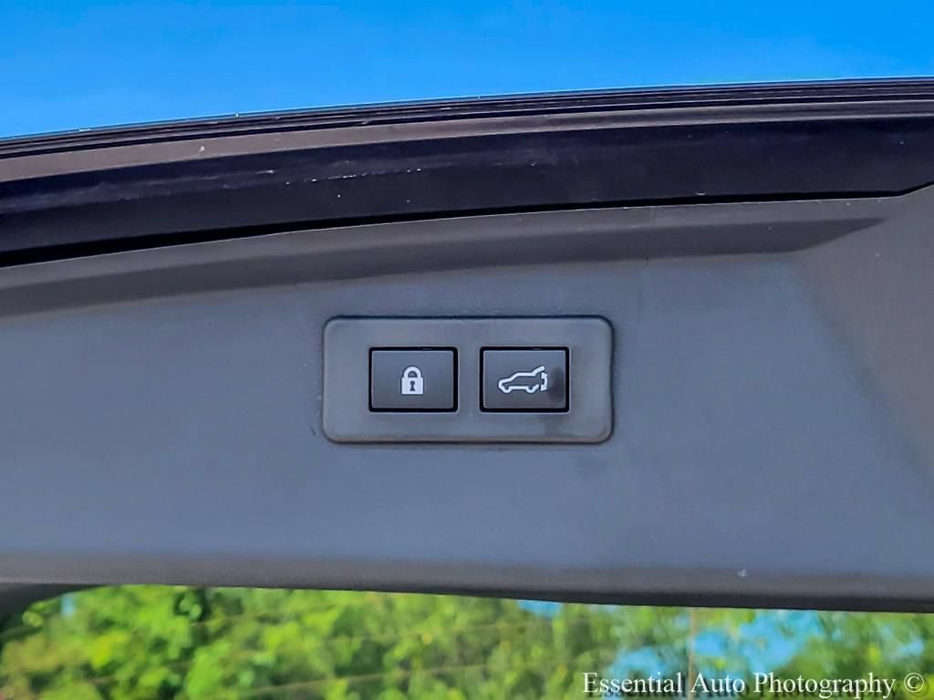Certified 2025 Subaru Outback Onyx Edition AWD/4WD image 28