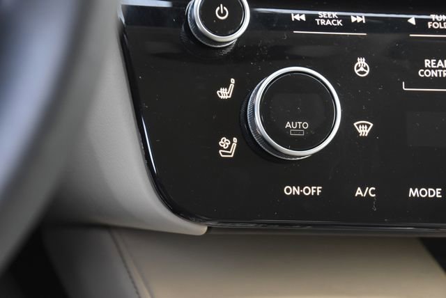 Used 2025 INFINITI QX60 Luxe w/ Lighting Package (N94) image 38