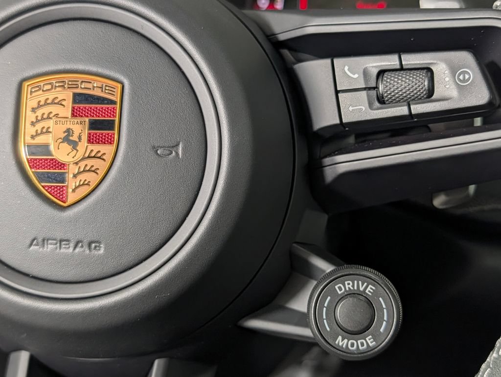 Certified 2026 Porsche 911 GT3 RWD image 36