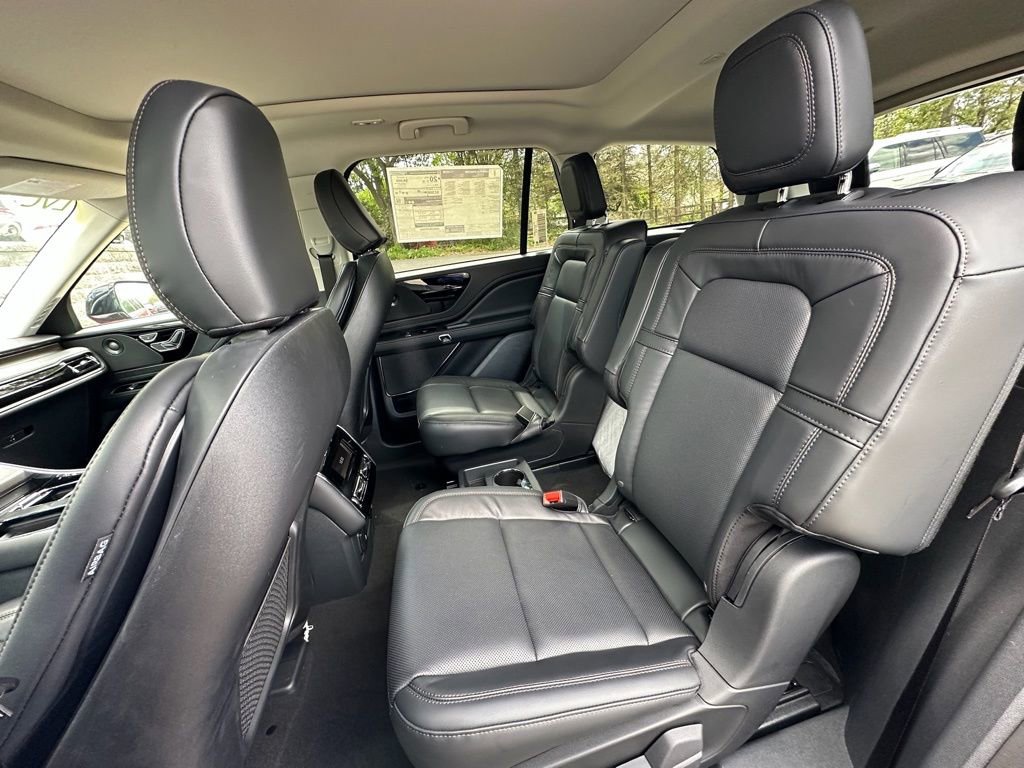 New 2026 Lincoln Aviator Reserve AWD/4WD image 19
