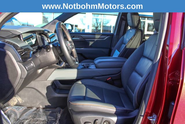 Used 2024 GMC Acadia AT4 image 19