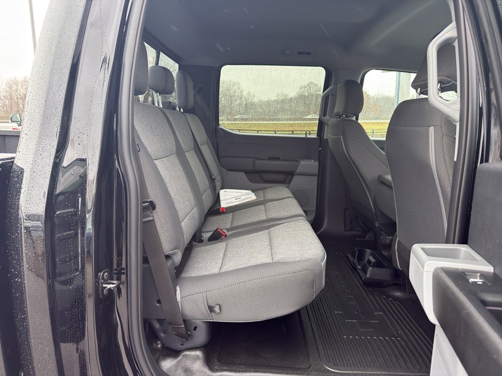 New 2026 Ford F450 XL w/ XL Chrome Package image 13