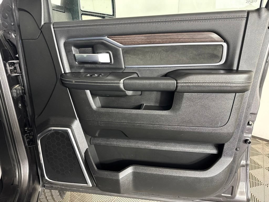 Certified 2026 RAM 2500 Laramie AWD/4WD image 49