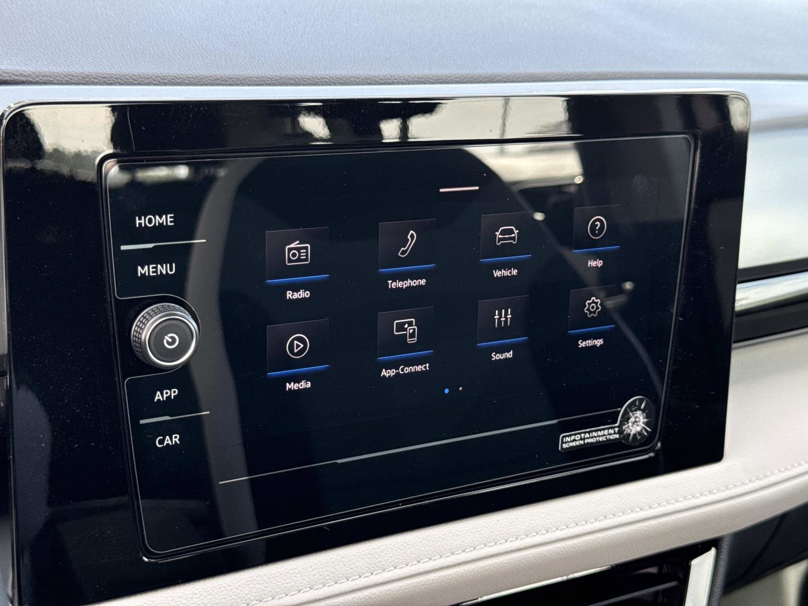 New 2026 Volkswagen Taos S image 13