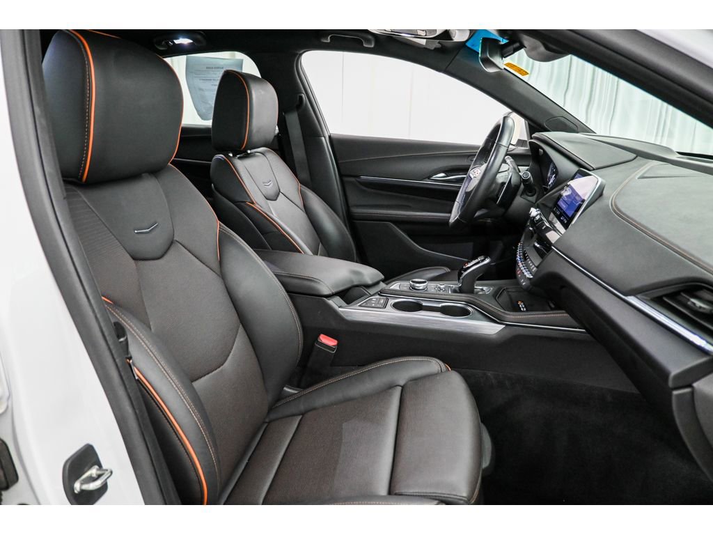 Used 2020 Cadillac CT4 V w/ Climate Package AWD/4WD image 17
