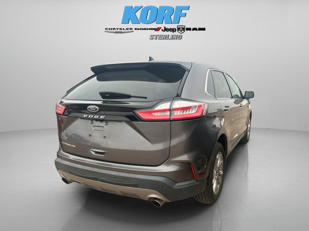 Used 2021 Ford Edge Titanium image 4
