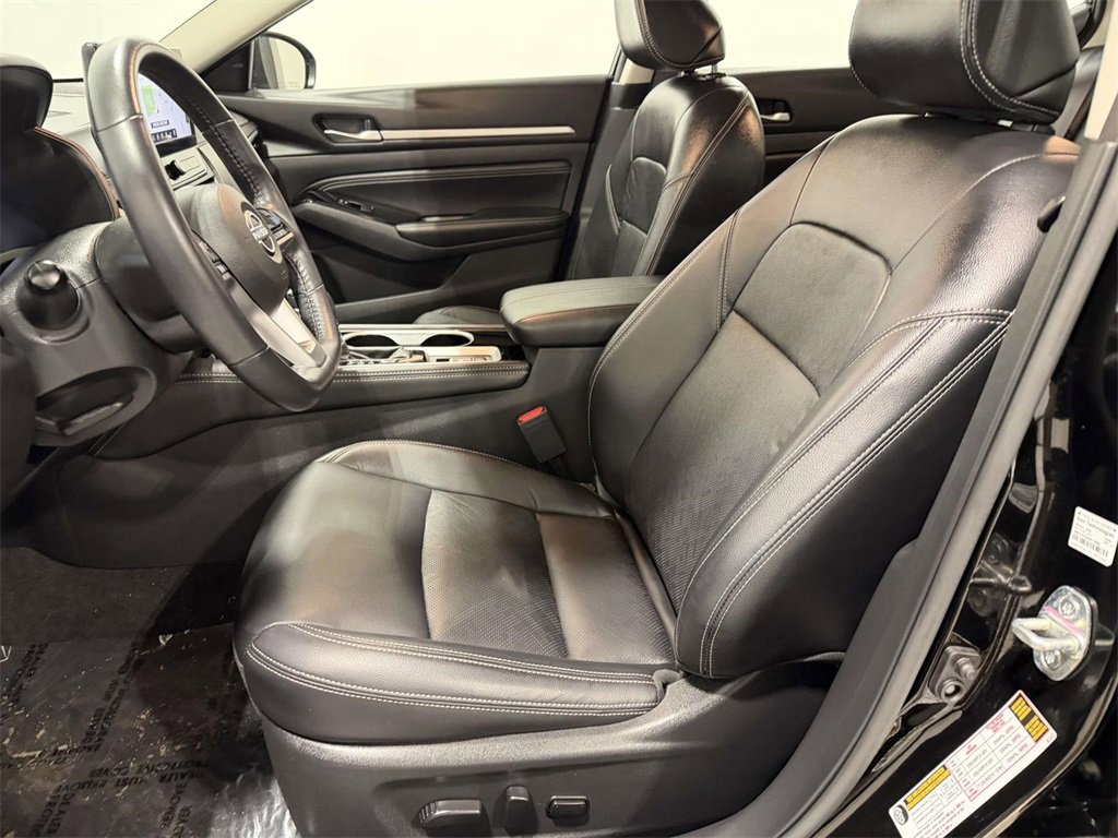 Used 2023 Nissan Altima 2.5 SL image 14