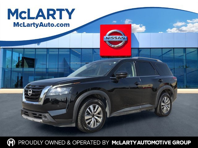 Used 2025 Nissan Pathfinder SL