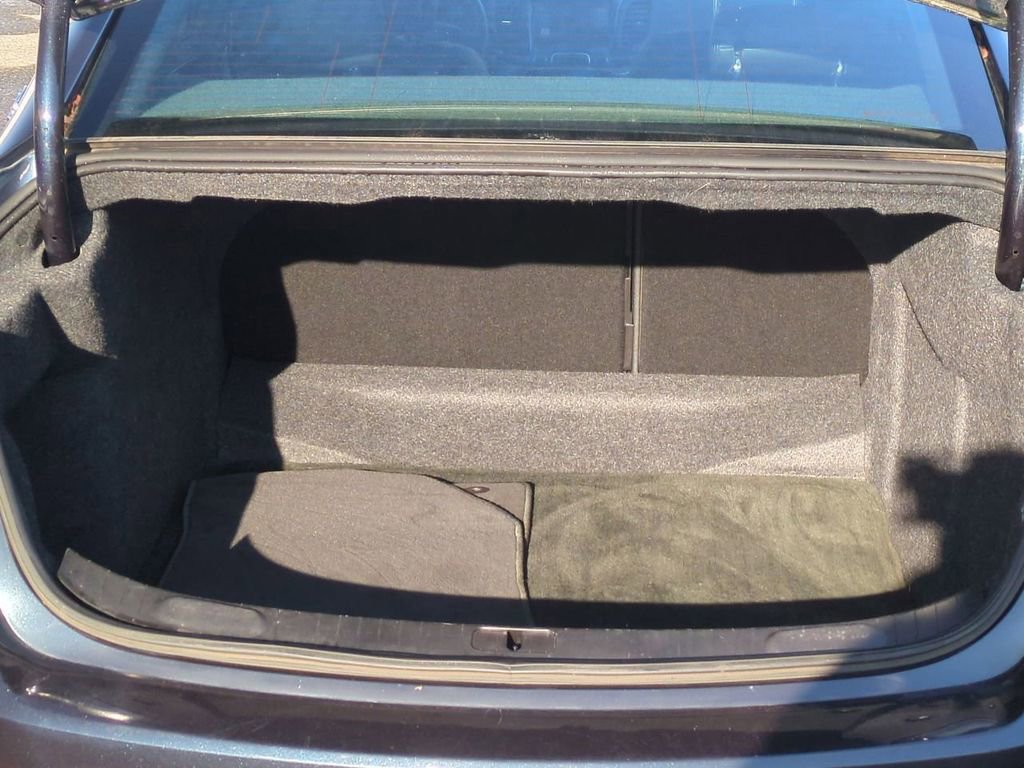 Used 2014 Chevrolet Impala LT w/ Convenience Package image 26