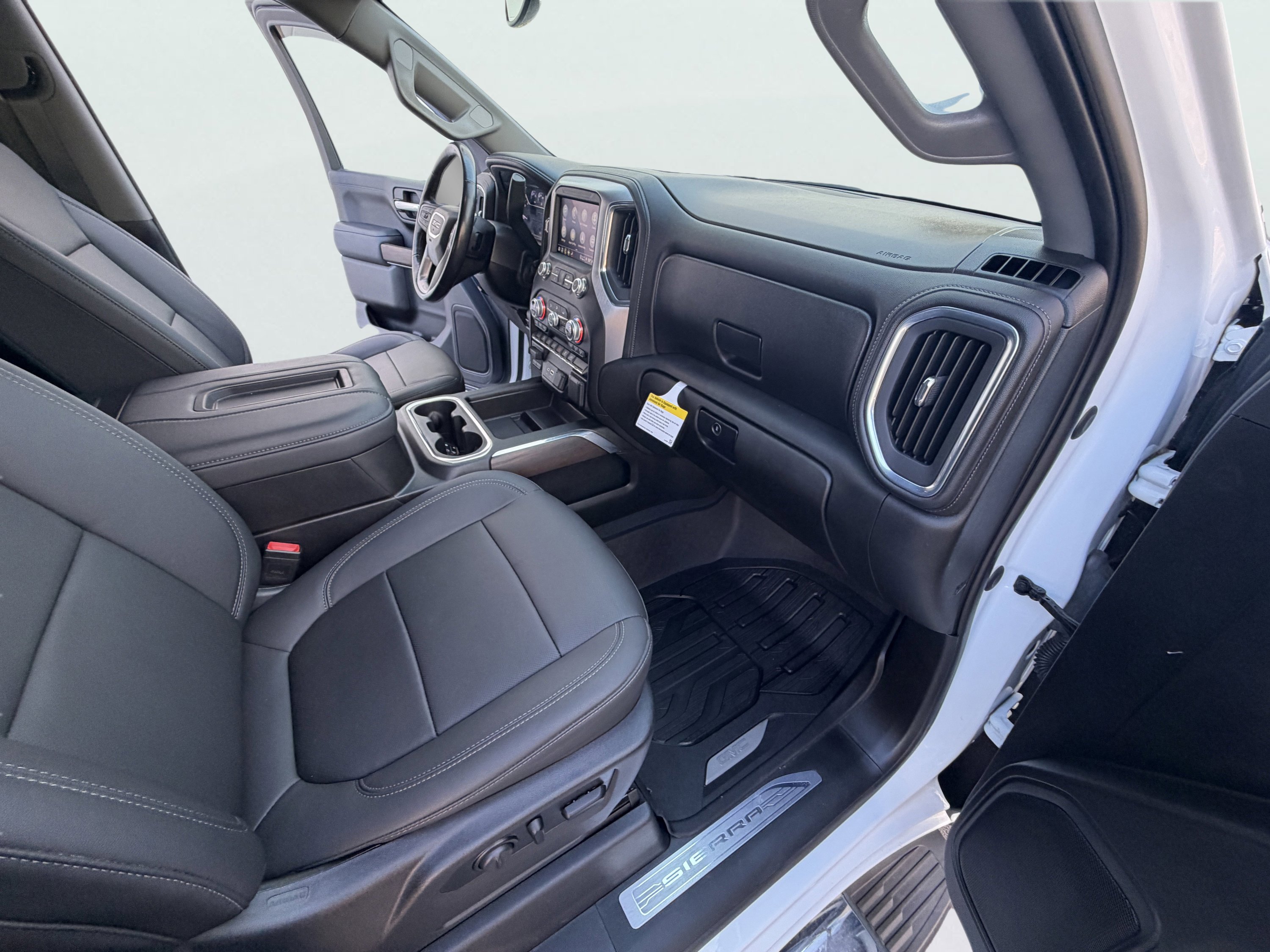 Used 2021 GMC Sierra 1500 SLT w/ SLT Premium Package image 31