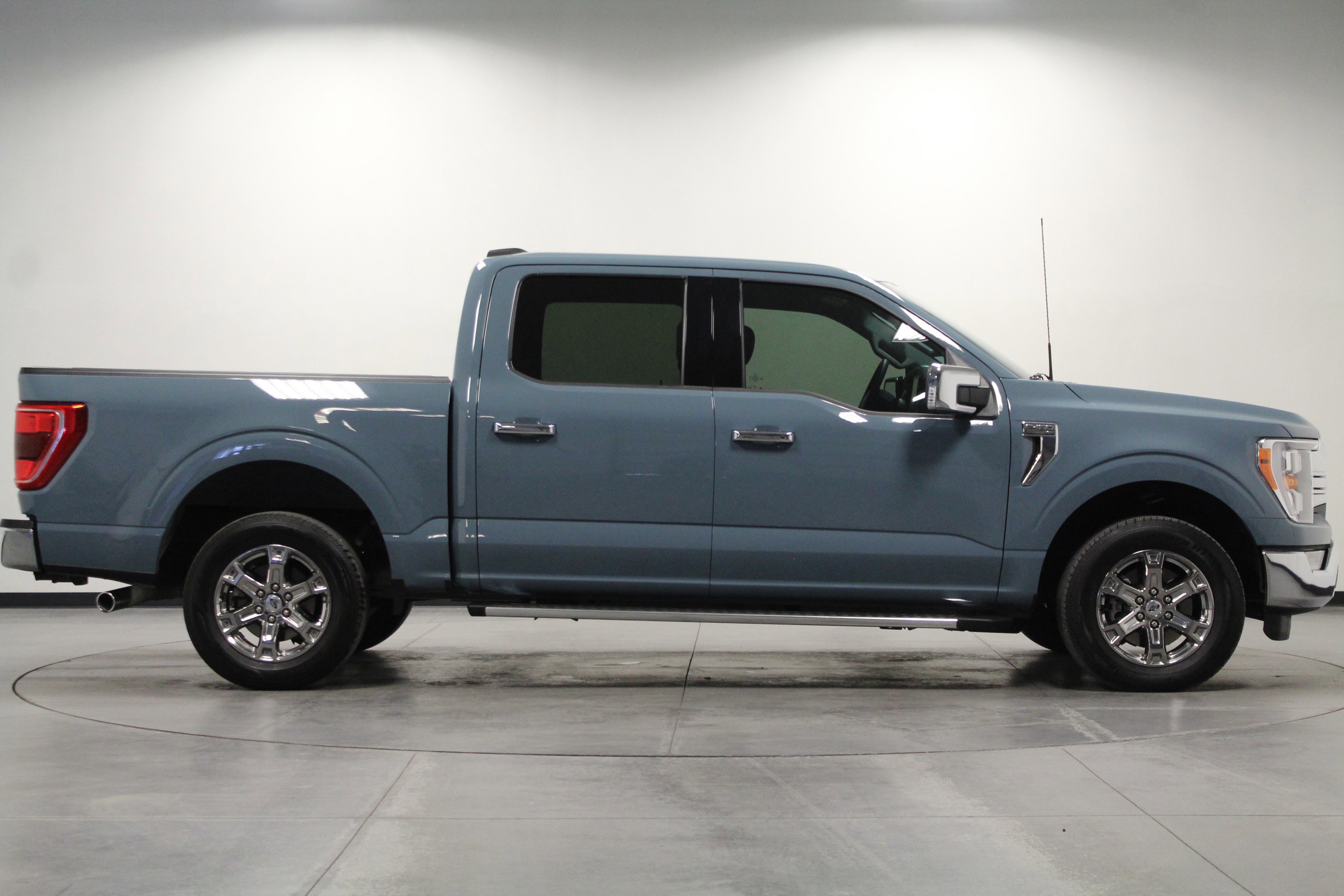 Used 2023 Ford F150 XLT w/ Equipment Group 302A High image 3