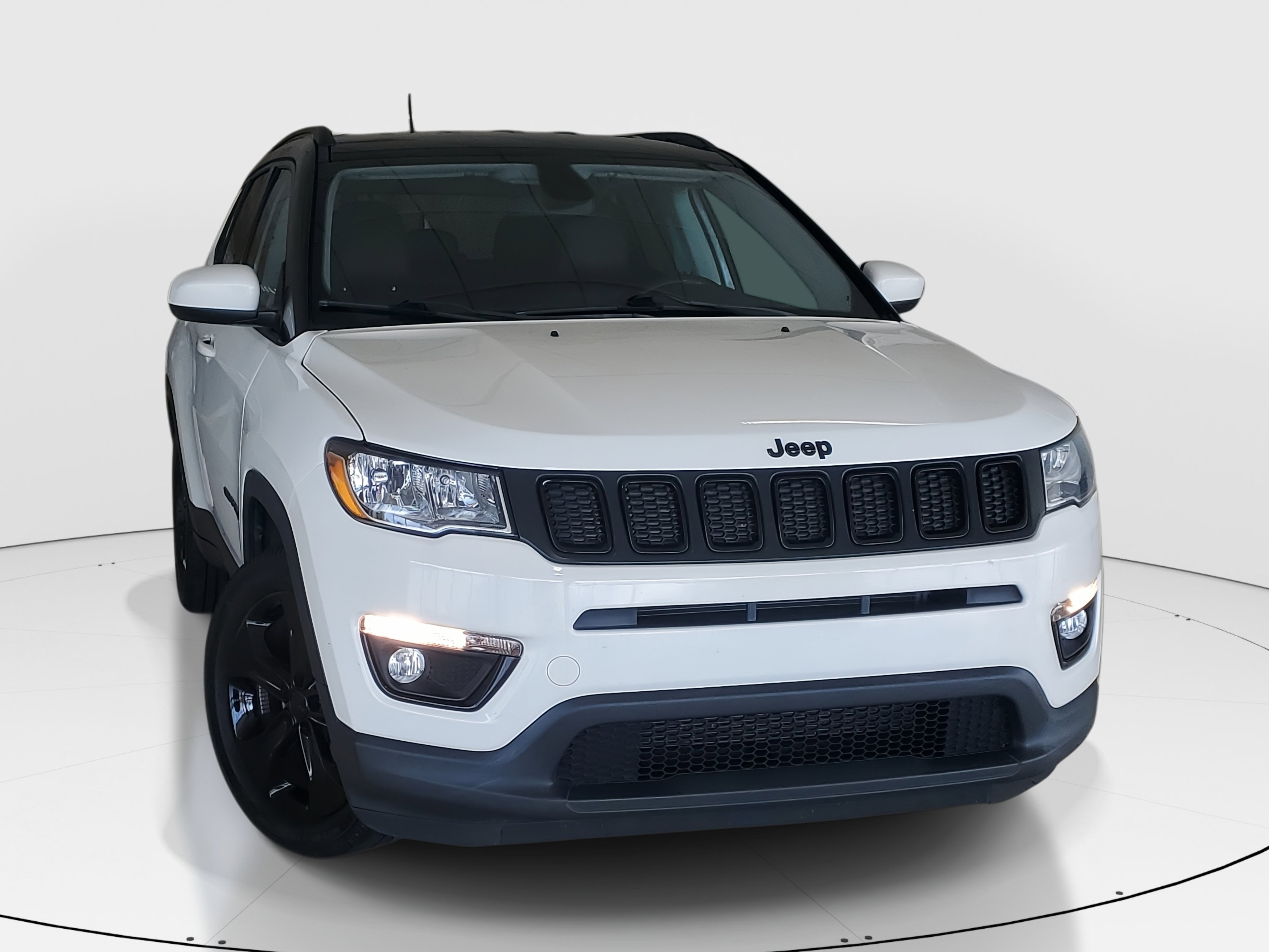 Used 2020 Jeep Compass Altitude image 2