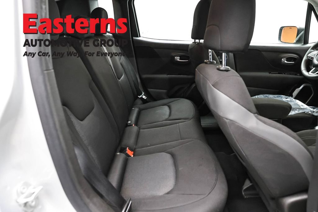 Used 2021 Jeep Renegade Sport image 22