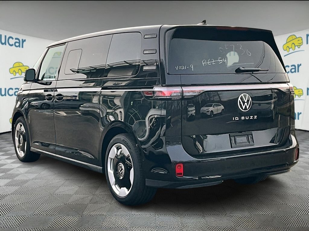 New 2025 Volkswagen ID. Buzz Pro S RWD image 5
