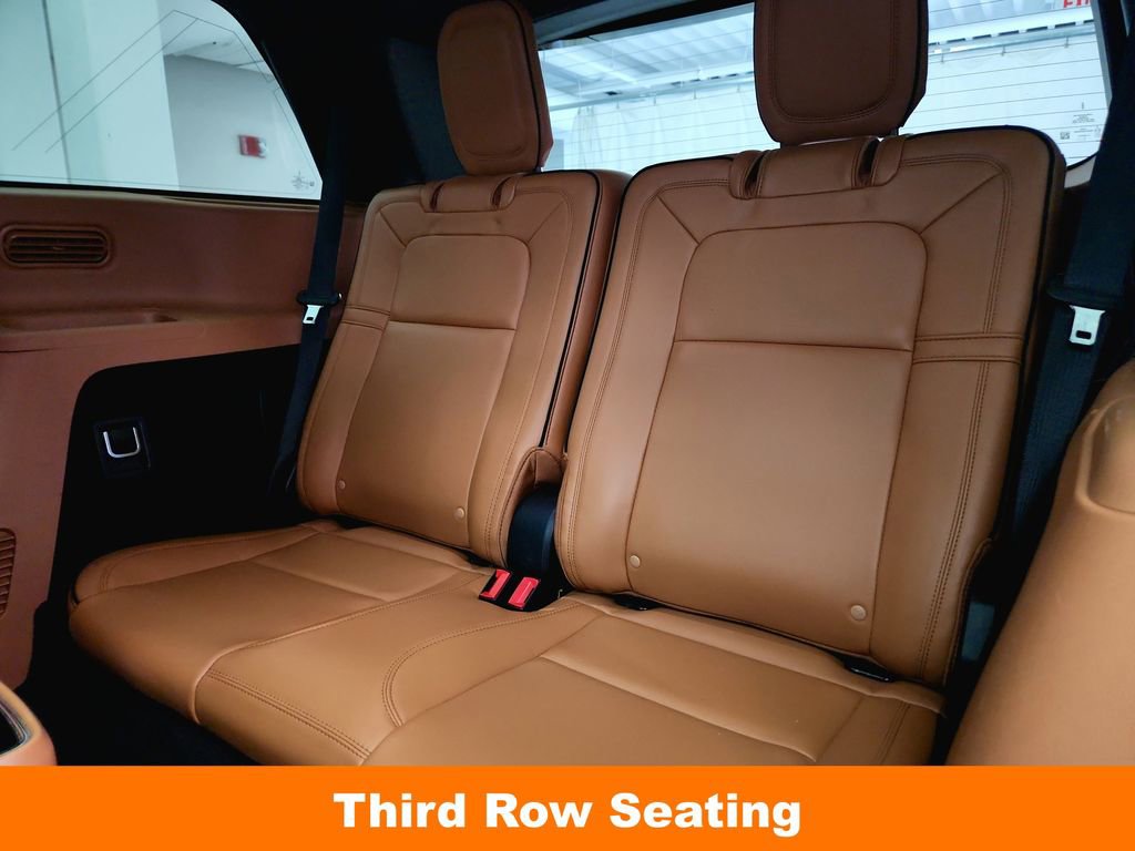 Used 2020 Lincoln Aviator Black Label Grand Touring w/ Class IV Trailer Tow Package image 33