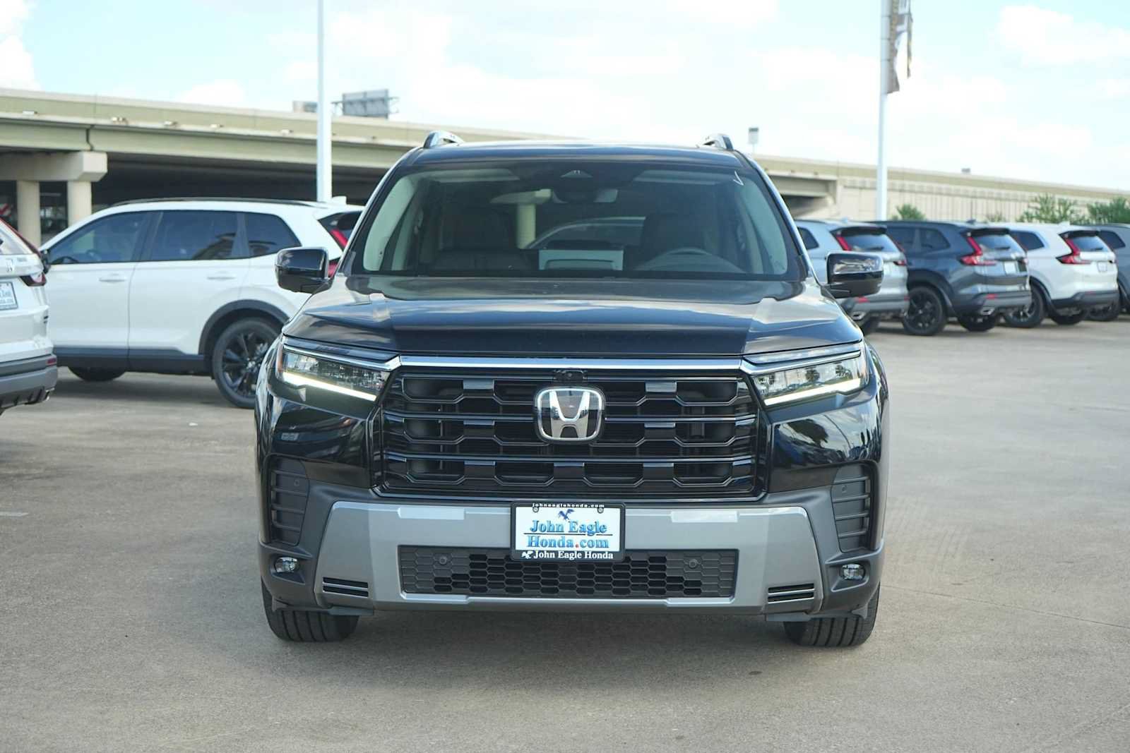 New 2026 Honda Pilot image 6