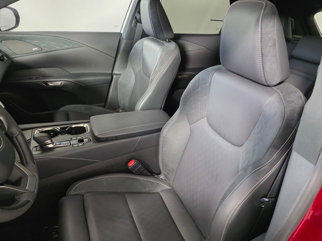 Used 2025 Lexus RX 350 AWD w/ Convenience Package image 8