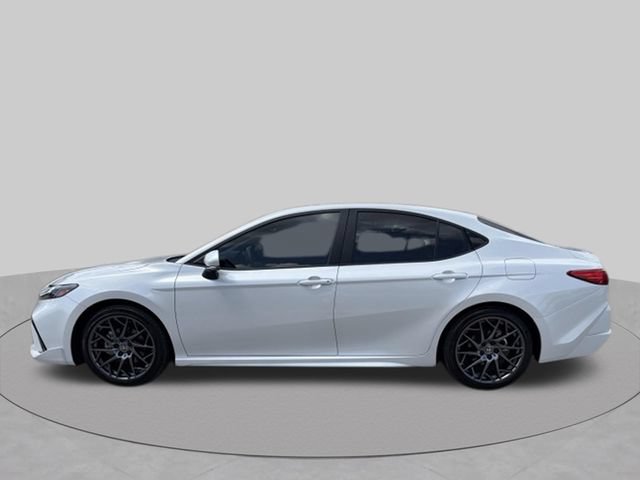 Used 2025 Toyota Camry XSE FWD image 3