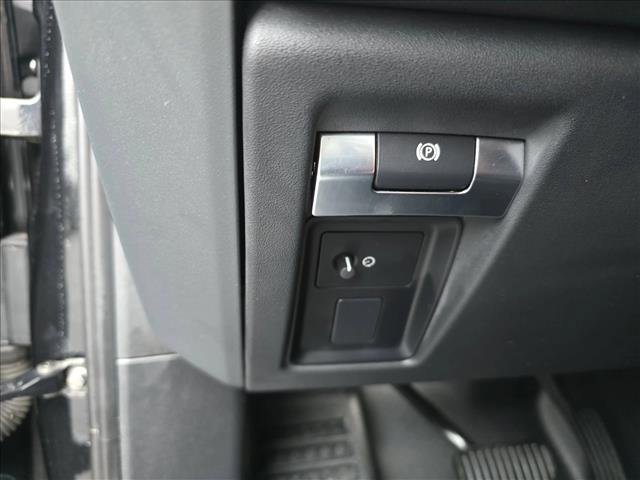 Certified 2022 Land Rover Defender 110 X-Dynamic SE image 27