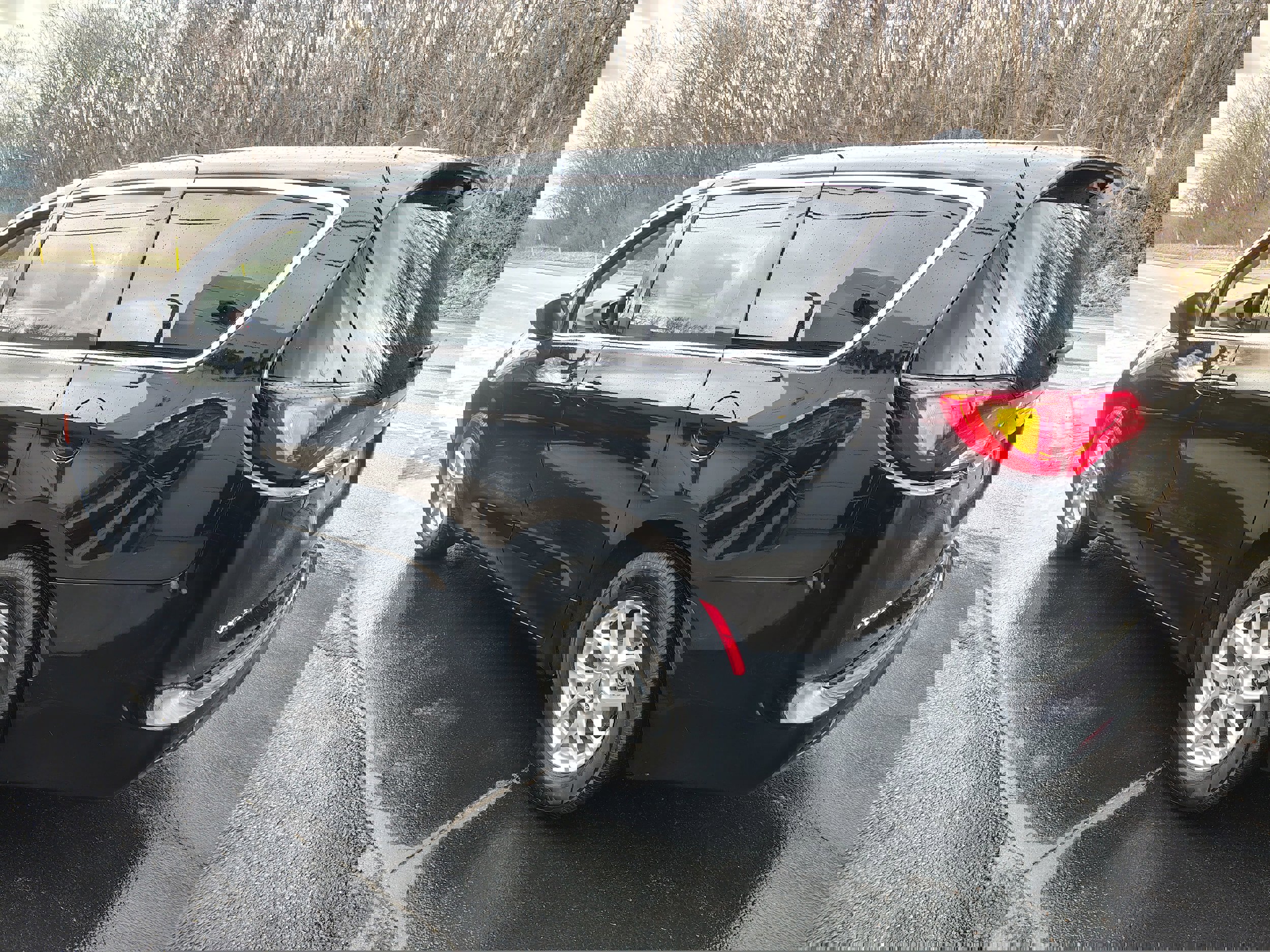 Used 2024 Chrysler Voyager LX image 9