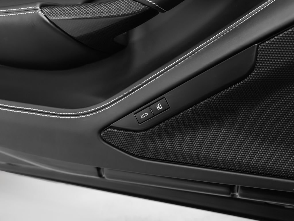 Certified 2021 Ferrari F8 Tributo RWD image 76