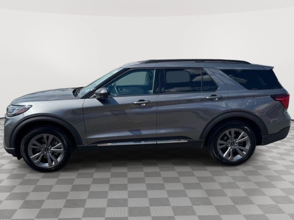 Used 2025 Ford Explorer Active w/ Active Comfort Package AWD/4WD image 6